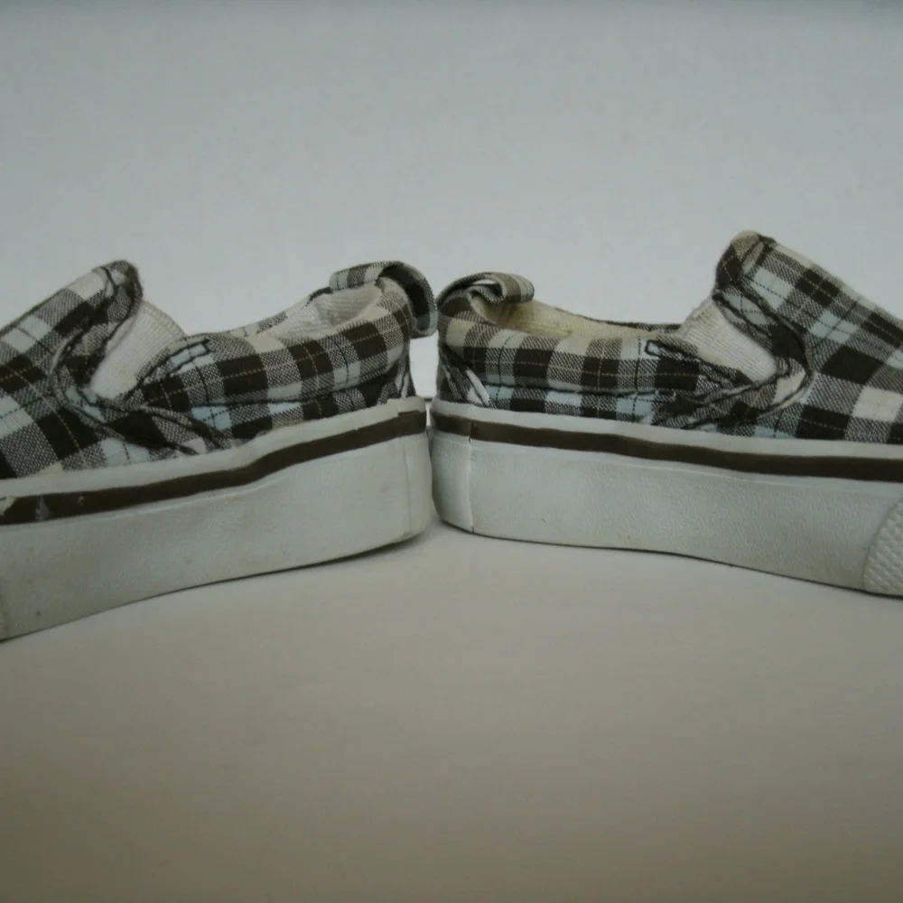 Gymboree Boys Shoes Brown Plaid Slip On Canvas Skate Sneakers Size 3